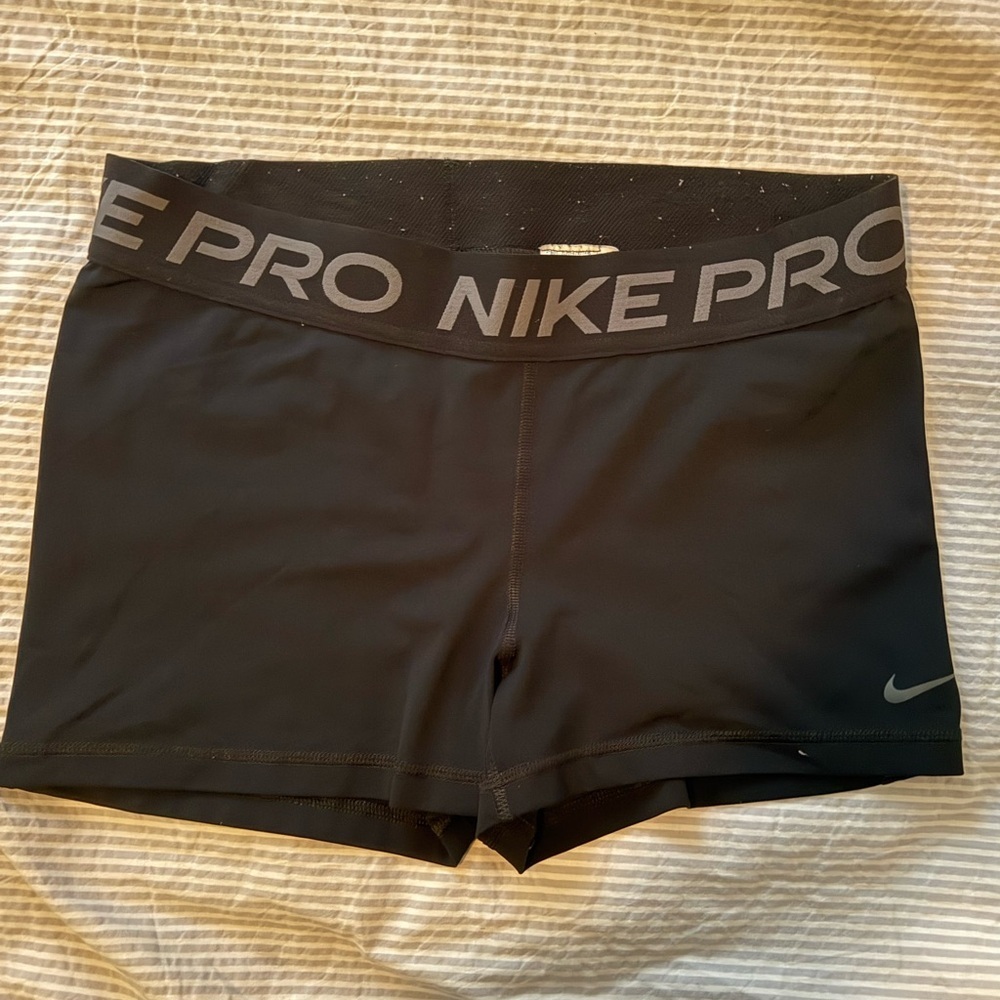 Nike Pro Women's Black Shorts